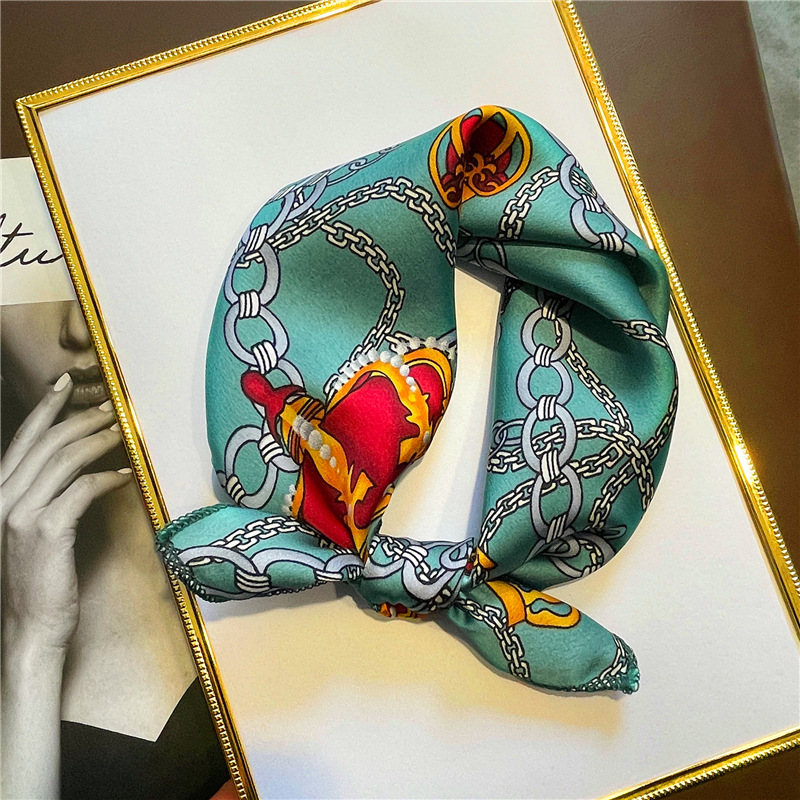 Luxury chain scarf, versatile  - Luxury Bags China recension och pris