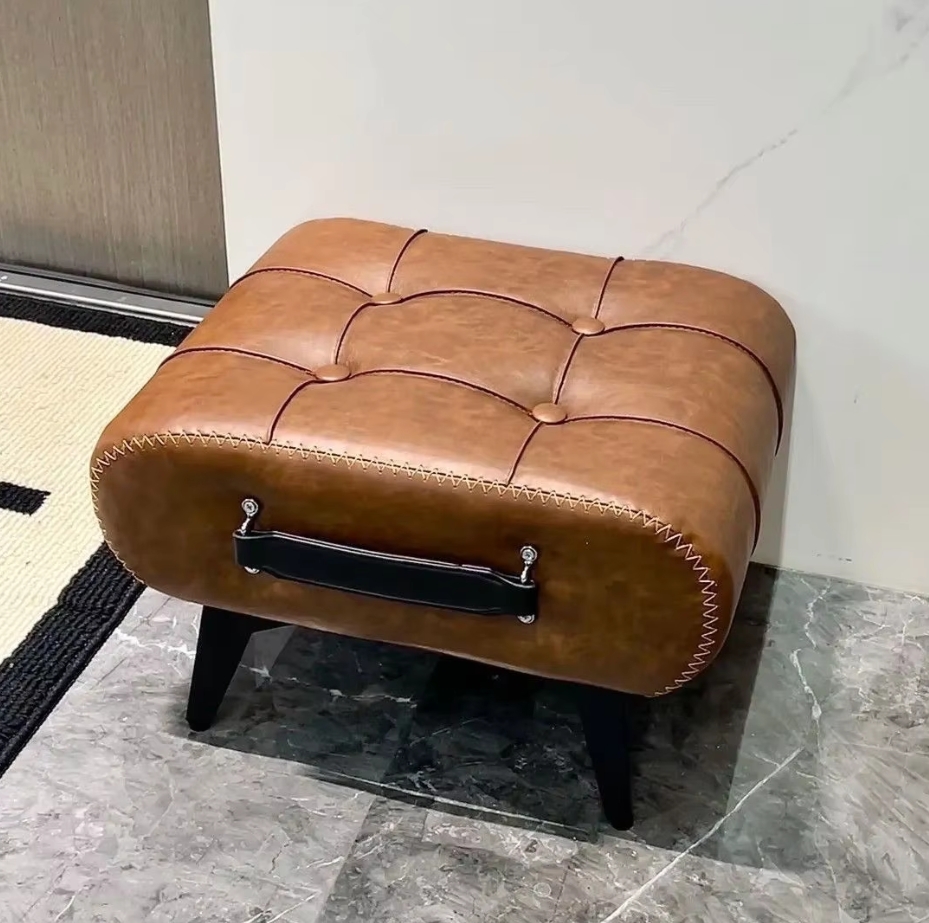 Modern Shoe changing stool, ho - Luxury Bags Europe recension och pris