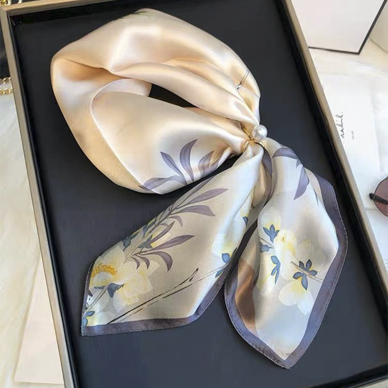 Luxury Flower Pattern Square S - Luxury Bags China recension och pris