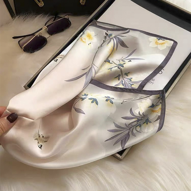 Luxury Flower Pattern Square S - Luxury Bags China recension och pris