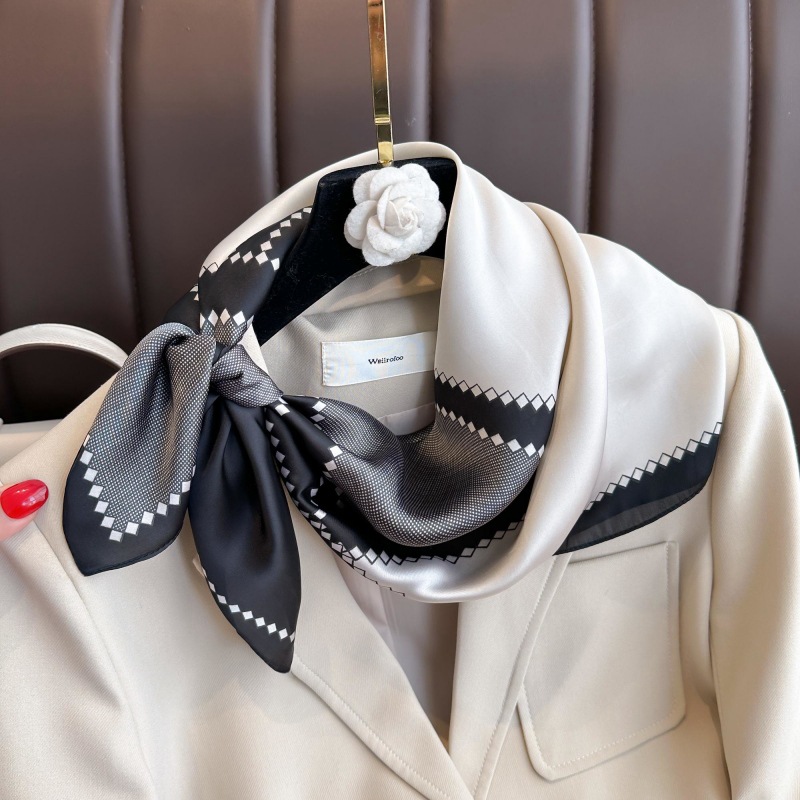 New Luxury Horse Pattern Silk  - Luxury Bags China recension och pris